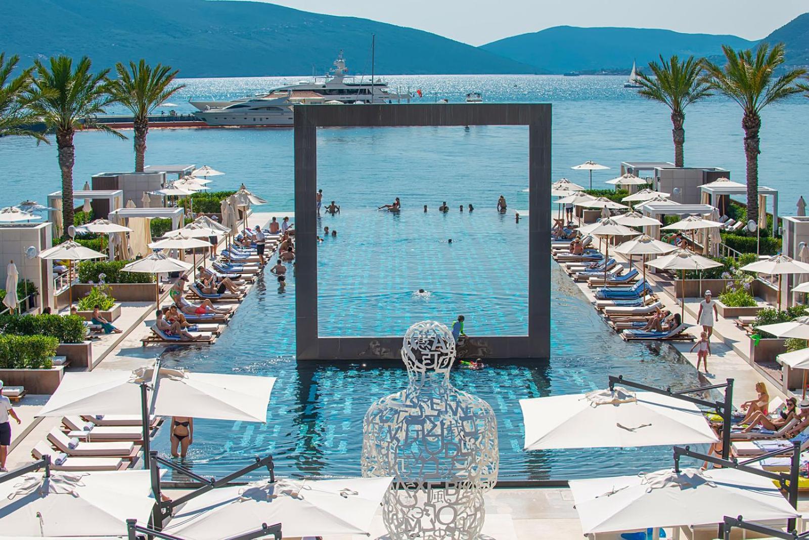 Fides Stylish Apartments Tivat With Pool المظهر الخارجي الصورة